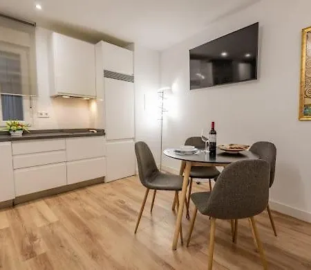 City Center Apartments Sol-2